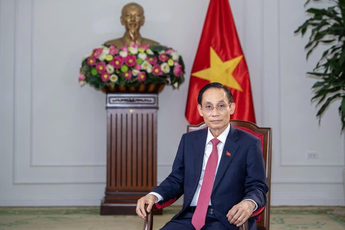  Bộ trưởng Lê Hoài Trung cho rằng chuyển đổi số, xây dựng đội ngũ cán bộ và tăng cường phối hợp là những ưu tiên để nâng cao hiệu quả công tác đối ngoại. Ảnh: Việt Linh. 