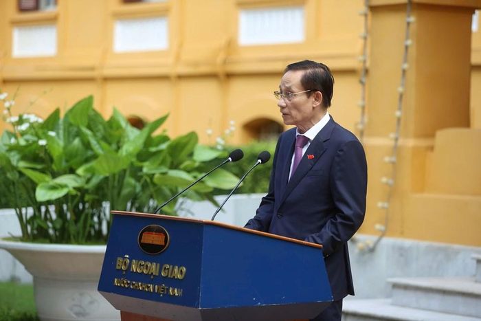 Bộ trưởng Bộ Ngoại giao Lê Hoài Trung phát biểu tại Lễ thượng cờ ASEAN