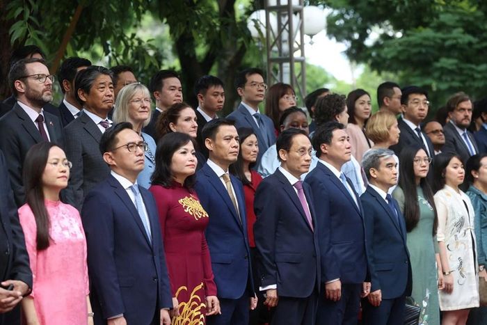 Các đại biểu dự Lễ Thượng cờ ASEAN