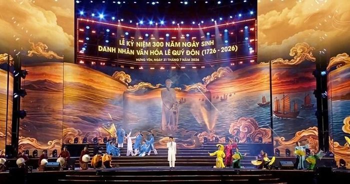 Chương trình nghệ thuật đặc biệt được dàn dựng công phu, kết hợp hài hòa giữa nghệ thuật truyền thống và hiện đại