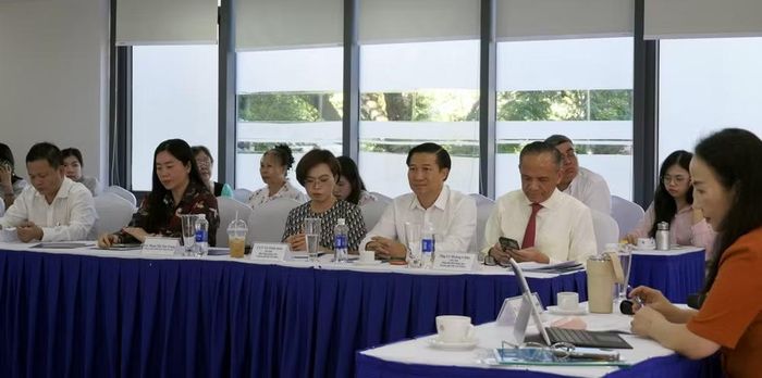 Các đại biểu dự hội nghị. (Ảnh: LÊ ĐÌNH THÌN)