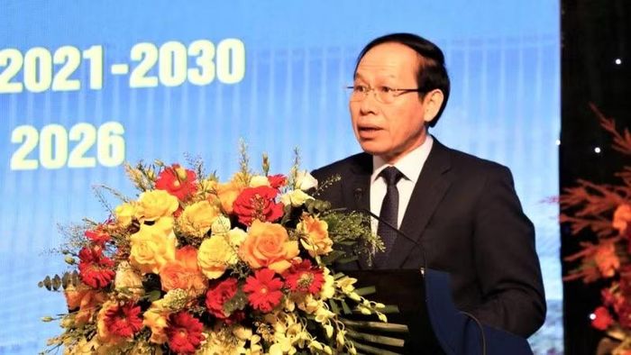 Phó Thủ tướng Chính phủ Lê Tiến Châu phát biểu chỉ đạo tại hội nghị.