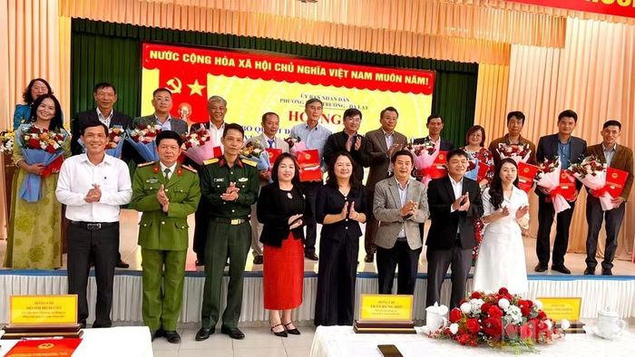 Đại biểu tham dự hội nghị cùng các tổ trưởng dân phố phường Xuân Trường-Đà Lạt, nhiệm kỳ 2026-2031.