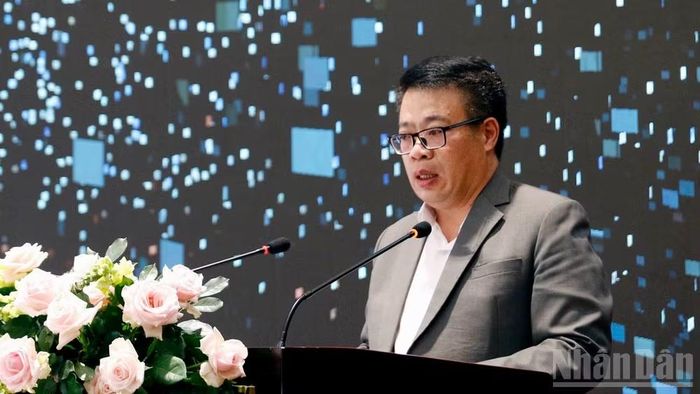 Phó Chủ tịch Ủy ban nhân dân tỉnh Lâm Đồng Nguyễn Ngọc Phúc phát biểu khai mạc hội thảo.