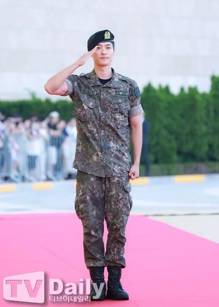 Baek Seon-ho.