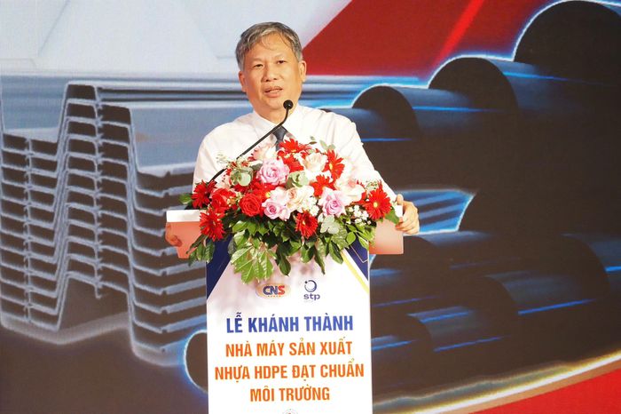  Ông Hà Văn Út, Phó Giám đốc Sở Công thương TPHCM, phát biểu tại lễ khánh thành. Ảnh: HOÀNG HÙNG 