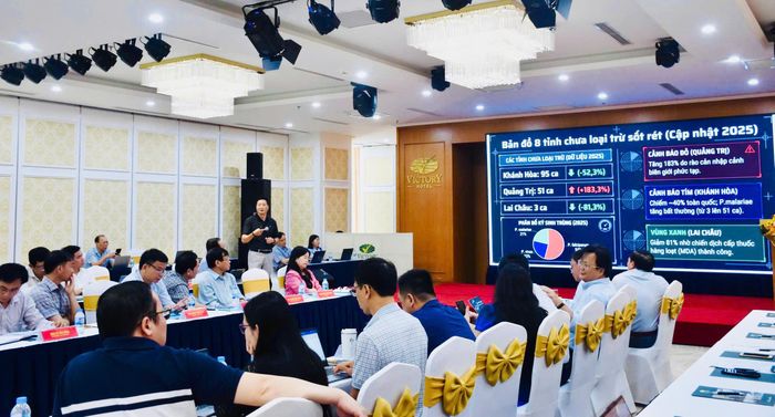  TS. Ngô Đức Thắng, Trưởng khoa Dịch tễ, Viện Sốt rét - Ký sinh trùng - Côn trùng Trung ương báo cáo kết quả phòng chống, loại trừ sốt rét. 