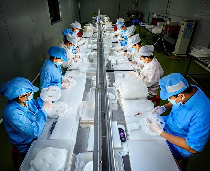  Vĩnh Long có khoảng 13.000 doanh nghiệp đang hoạt động, trong đó hơn 450 doanh nghiệp sản xuất, chế biến và xuất khẩu nông sản. Ảnh: TRUNG HIẾU 