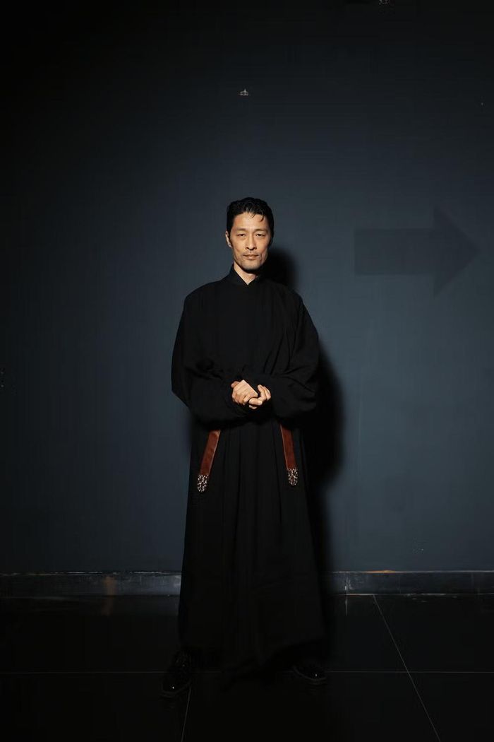 Johnny Trí Nguyễn.