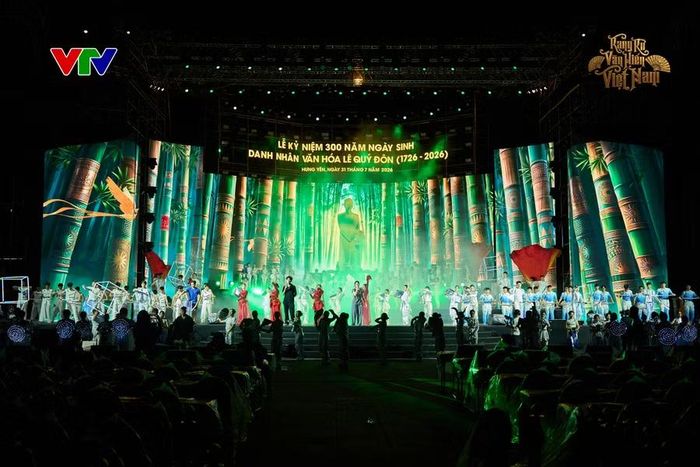 "Rạng rỡ văn hiến Việt Nam" được dàn dựng công phu trên quy mô lớn. Ảnh: VTV.