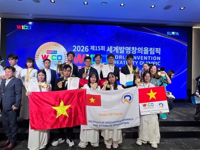 Các thành viên của Việt Nam tham dự Olympic Phát minh và Sáng tạo Thế giới 2026.