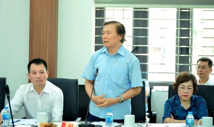 PGS.TS Trần Quốc Toản - nguyên Ủy viên Hội đồng Lý luận Trung ương, nguyên Phó Chủ nhiệm Văn phòng Chính phủ chia sẻ tại tọa đàm.