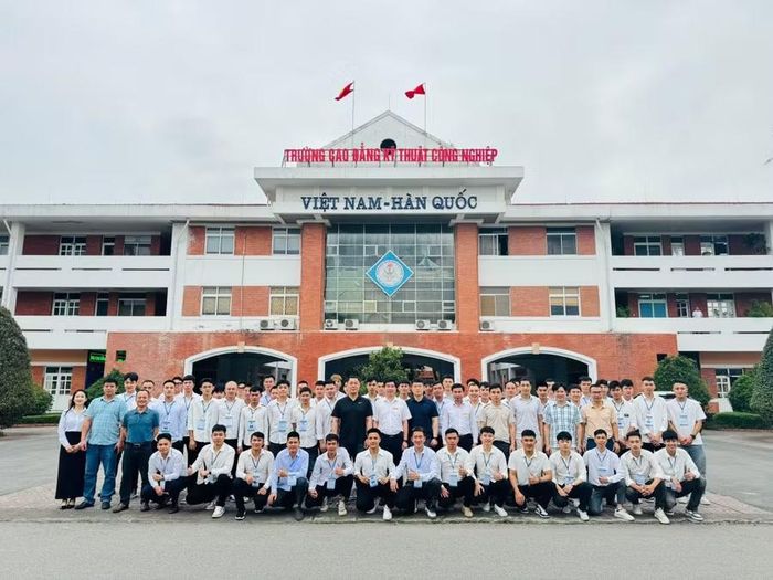 Trường Cao đẳng Kỹ thuật Công nghiệp Việt Nam - Hàn Quốc khai giảng chương trình đào tạo ngành Hàn đóng tàu năm 2026. Ảnh: NTCC