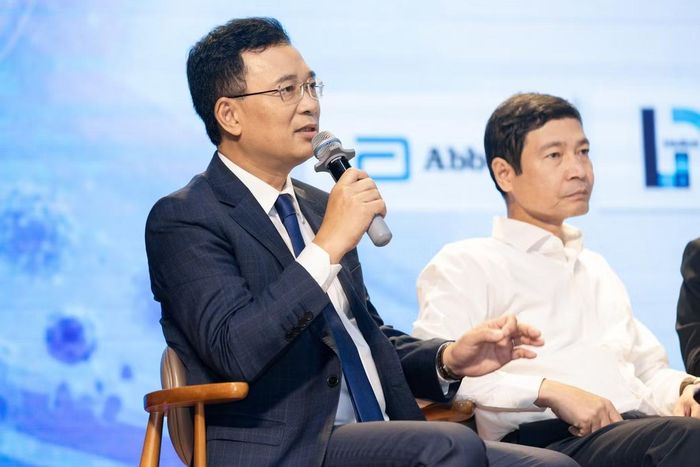 Các bác sĩ cho rằng cần triển khai mạnh mẽ hơn Chương trình mục tiêu quốc gia về phòng, chống ung thư với cách tiếp cận toàn diện.