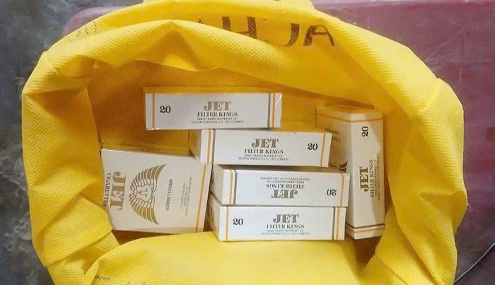 Mạng lưới bán lẻ phân mảnh đặt ra nhiều thách thức cho công tác kiểm tra và nhận diện thuốc lá hợp pháp.
