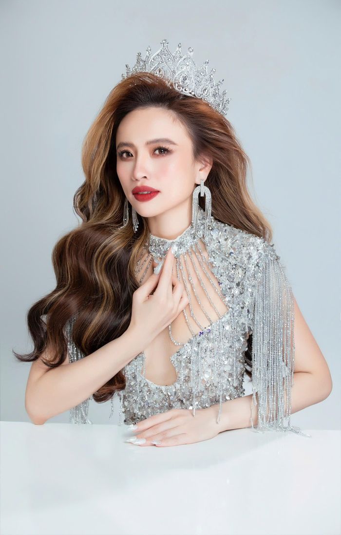 Hoa hậu Ngô Lan Anh.