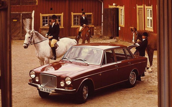 Volvo 164.