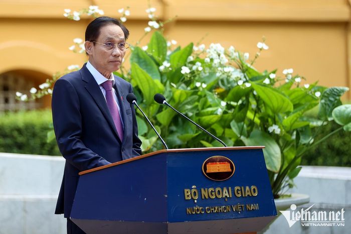 Bộ trưởng Ngoại giao Lê Hoài Trung phát biểu