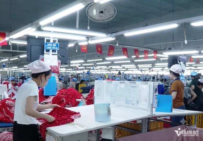 Tỉnh Quảng Trị đang hướng tới mục tiêu 100% người lao động được tiếp cận thông tin về các quy định mới của chính sách bảo hiểm xã hội.