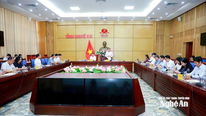 Quang cảnh Hội nghị thẩm định hồ sơ điều chỉnh Quy hoạch tỉnh Nghệ An thời kỳ 2021-2030, tầm nhìn đến năm 2050. Ảnh: Thành Duy