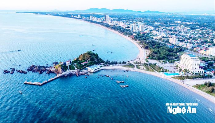 Một góc biển Cửa Lò. Ảnh Quốc Đàn