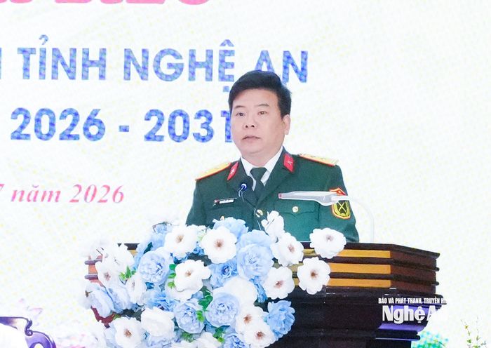 Đại diện Báo Quân khu IV tham luận tại Đại hội. Ảnh: Mai Hoa