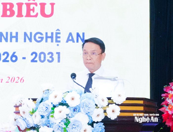 Đồng chí Nguyễn Đức Lợi - Nguyên Ủy viên Trung ương Đảng, Phó Chủ tịch Thường trực Hội Nhà báo Việt Nam phát biểu chỉ đạo tại Đại hội. Ảnh: Mai Hoa