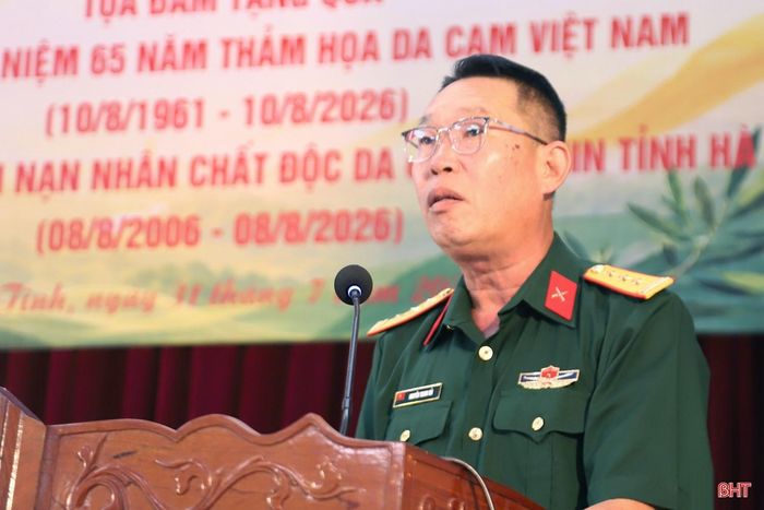 Phó Chủ tịch Hội Nạn nhân chất độc da cam/Dioxin tỉnh Hà Tĩnh Nguyễn Thanh Hải trình bày diễn văn kỷ niệm.