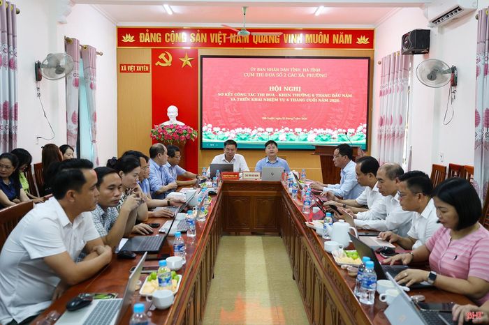Các đại biểu tham dự hội nghị.