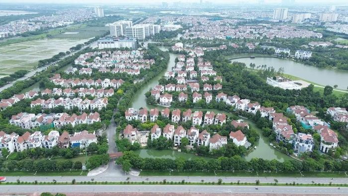Nghị quyết 21 cũng khẳng định quan điểm nhất quán bảo đảm người có đất bị thu hồi có chỗ ở, điều kiện sống và sinh kế tốt hơn. (Ảnh: Khánh Hùng/Vietnam+)