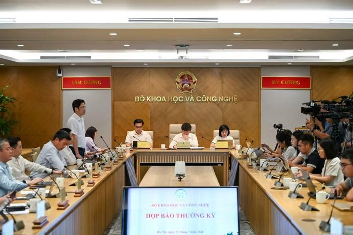 Toàn cảnh Họp báo thường kỳ tháng 7 Bộ Khoa học và Công nghệ. (Ảnh: Minh Sơn/Vietnam+)