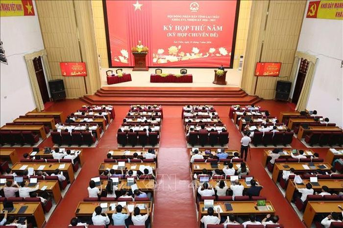 Quang cảnh kỳ họp.