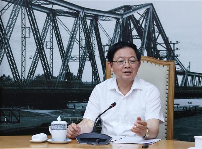Phó Thủ tướng Hồ Quốc Dũng chủ trì họp về thành lập Khu Công nghệ cao Hưng Yên. Ảnh: Lâm Khánh/TTXVN