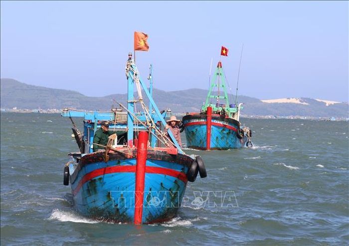 Cùng với các địa phương khác, tỉnh Đắk Lắk đang tập trung khắc phục các hạn chế còn lại chống khai thác IUU, đồng thời đẩy mạnh tuyên truyền nâng cao nhận thức ngư dân. Ảnh tư liệu: Phạm Cường/TTXVN