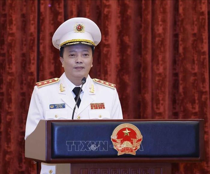 Thượng tướng Đặng Hồng Đức phát biểu nhận nhiệm vụ. Ảnh: Thống Nhất/TTXVN