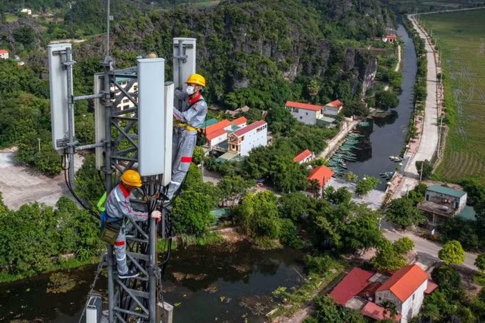 Việt Nam đã triển khai hơn 40.000 trạm 5G, trong đó khoảng 60% số trạm sử dụng thiết bị Make in Vietnam. Ảnh: Viettel.