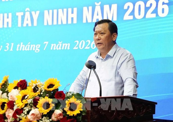 Phó Chủ tịch UBND tỉnh Tây Ninh Huỳnh Văn Sơn phát biểu chỉ đạo tại hội nghị. Ảnh: Đức Hạnh - TTXVN 
