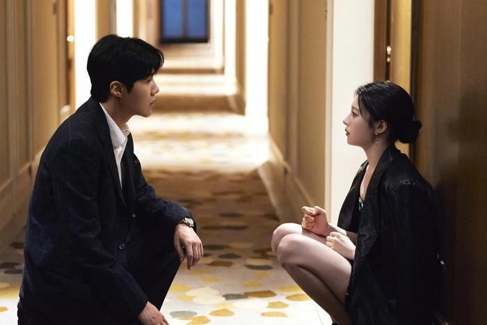 Sau thành công của bộ phim, Kim Seon Ho và Go Yoon Jung đều tiếp tục theo đuổi những dự án mới ở cả truyền hình và nền tảng trực tuyến.