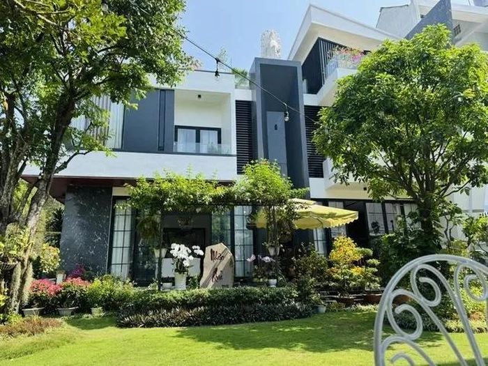 Không gian tại biệt thự ở Cần Thơ của Quốc Trường.