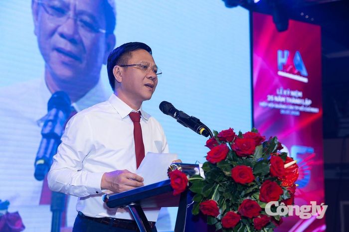 Ông Nguyễn Ngọc Hồi - Phó Giám đốc Sở Văn hóa và Thể thao TP.HCM phát biểu.
