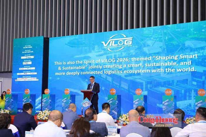 Ông Đào Trọng Khoa, Chủ tịch Hiệp hội doanh nghiệp Dịch vụ Logistics Việt Nam (VLA) phát biểu tại sự kiện