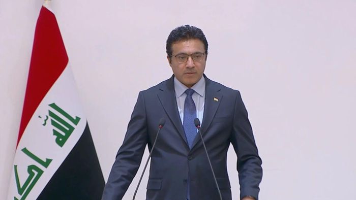 Người phát ngôn Chính phủ Iraq Hayder al-Aboudi. Ảnh: Channel8.