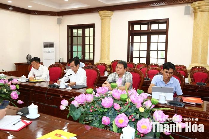Các đại biểu dự hội nghị.