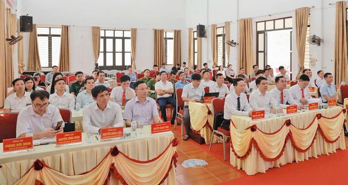 Các đại biểu dự hội nghị.