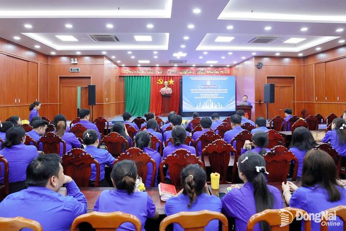 Cán bộ, đoàn viên, thanh niên tham dự hội nghị tại điểm cầu cơ quan Thành đoàn. Ảnh: CTV