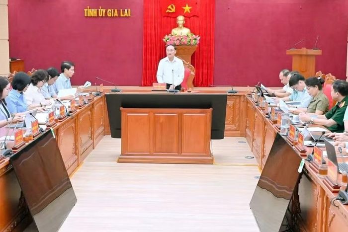 Quang cảnh phiên họp. Ảnh: Đức Thụy