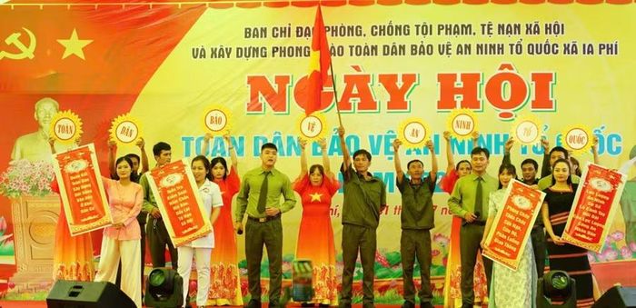 Quang cảnh Ngày hội toàn dân bảo vệ an ninh Tổ quốc năm 2026 tại xã Ia Phí. Ảnh: R'Piên