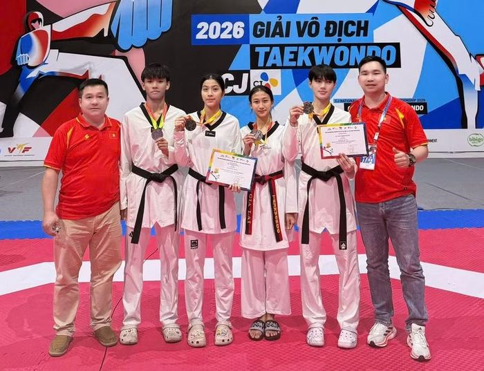 Các VĐV Gia Lai tham gia giải đều giành huy chương. Ảnh: Đức Nhật