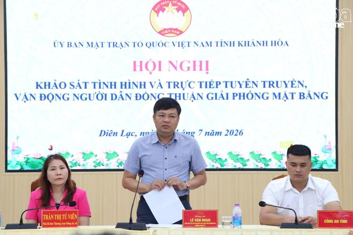 Ông Lê Văn Hoan phát biểu chỉ đạo tại buổi làm việc.