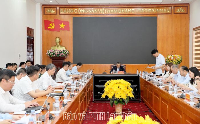 Quang cảnh tổ thảo luận số 1.